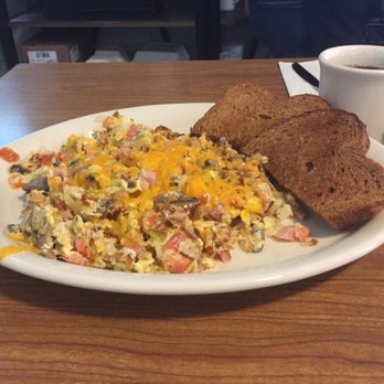 Mom's Kitchen - Breakfast & Brunch Near Me - Vista, California Mom's Kitchen - Breakfast & Brunch Near Me - Vista, California
