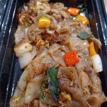 Tha Phraya - Thai Near Me - New York, New York