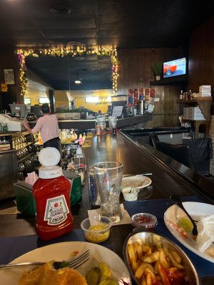 Emil's Lounge by null