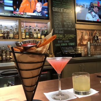 Third Street Social - Happy Hour - Bars Near Me - Lee's Summit, Missouri Third Street Social - Happy Hour - Bars Near Me - Lee's Summit, Missouri