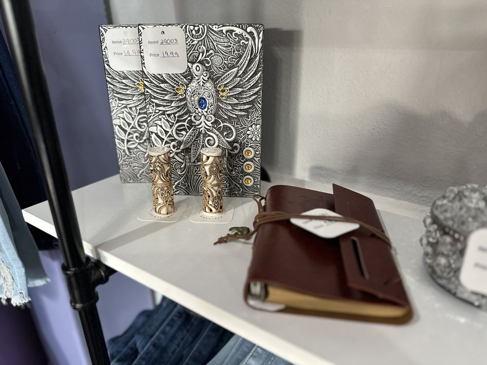 SIMPLY ECLECTIC BOUTIQUE Updated August 2024 24 Photos 432 N Main