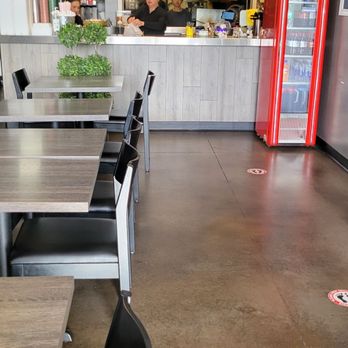 Thai Kitchen - indoor seating - Thai Near Me - Mesa, Arizona
