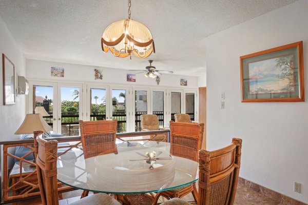 Aston Maui Hill Resort by null