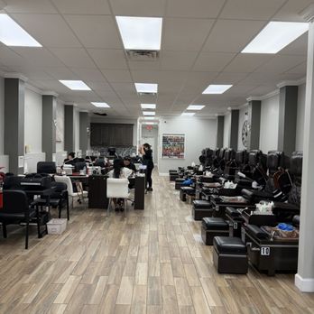 Forever Polished Nail Studio - Nail Salons Near Me - Saint Petersburg, Florida Forever Polished Nail Studio - Nail Salons Near Me - Saint Petersburg, Florida