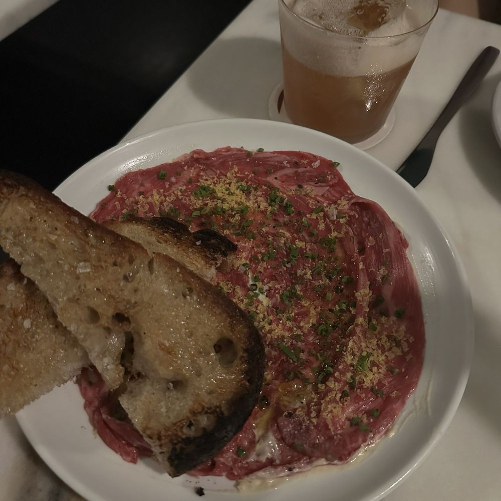 ViceVersa Miami - Wagyu carpaccio and mulled margarita - Cocktail Bars Near Me - Miami, Florida