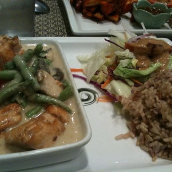 Thaiphoon - Green curry salmon win - Thai Near Me - Palo Alto, California Thaiphoon - Green curry salmon win - Thai Near Me - Palo Alto, California