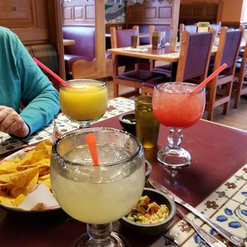 El Agave Mexican Restaurant - Margaritas! Pick a flavor: Classic Lime on the rocks, Frozen Mango and Raspberry on the rocks. - Mexican Near Me - Bellingham, Washington