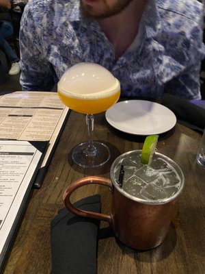 Avenue Social Kitchen & Cocktails by null