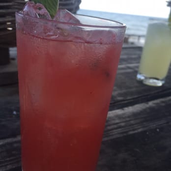 Papaya Playa Restaurant - Wondermelon cocktail (gin, watermelon juice, mint) - Seafood Near Me - Tulum, ROO