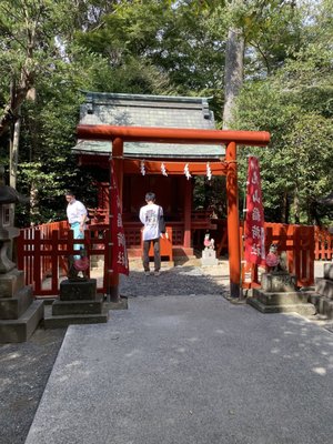 Tsurugaoka Hachimangu by null