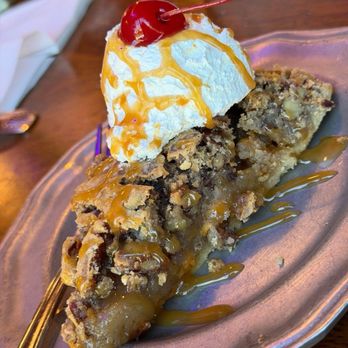Patti's 1880's Settlement - Peanut butter chess sinker pie - American Near Me - Grand Rivers, Kentucky Patti's 1880's Settlement - Peanut butter chess sinker pie - American Near Me - Grand Rivers, Kentucky