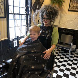 Fleet Street Barbering - My 3 year old loves getting hair cuts with Edie. She is excellent with children.