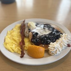 Blueberry Hill Pancake House - Blueberry pancakes