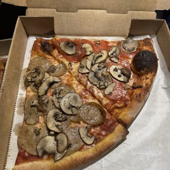 Carlo's Pizza - So yummy! Generous pizza toppings! - Pizza Near Me - Marietta, Georgia Carlo's Pizza - So yummy! Generous pizza toppings! - Pizza Near Me - Marietta, Georgia