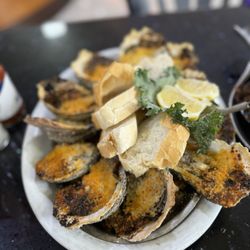 user provided Deanie's Seafood photo