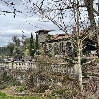 Villa Catalana Cellars - Villa Catalana Cellars - Wineries Near Me - Oregon City, Oregon Villa Catalana Cellars - Villa Catalana Cellars - Wineries Near Me - Oregon City, Oregon