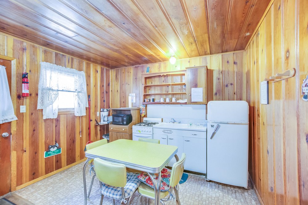 CABINS AT CLOUDCROFT 22 Photos 1008 Coyote Ave, Cloudcroft, New