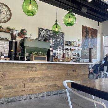 WildRoots Coffee House - Coffee shop - Coffee & Tea Near Me - Bend, Oregon