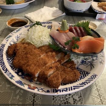 Aki Restaurant - Tonkatsu + sashimi dinner - Sushi Bars Near Me - Los Angeles, California