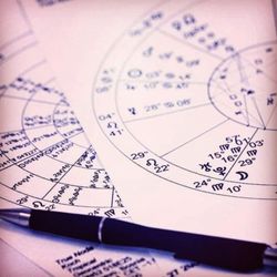 Astrology Readings By Leslie - I read Astrology charts