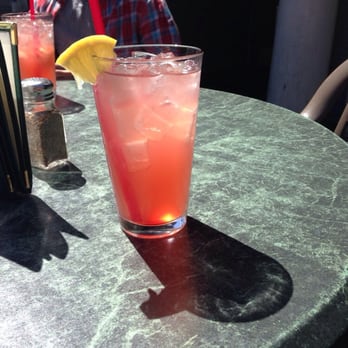 Rennie's Landing - New American Near Me - Eugene, Oregon