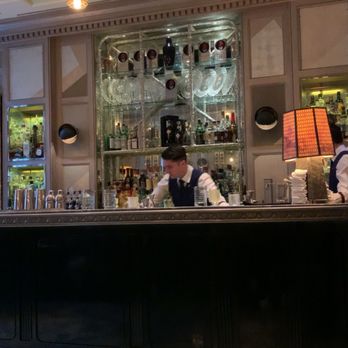 Connaught Bar - Bars Near Me - London, XGL