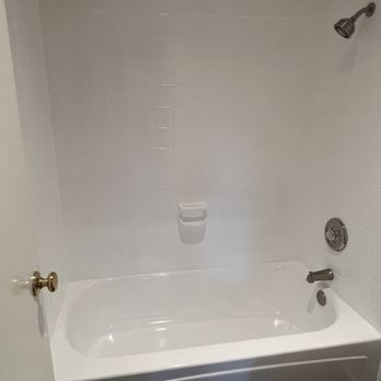 Cali Reglazing - Master bath after reglazing. - Refinishing Services Near Me