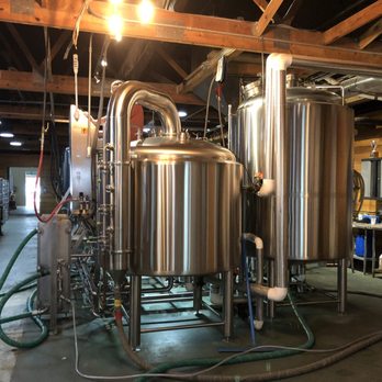 Low Tide Brewing - Breweries Near Me - Johns Island, South Carolina Low Tide Brewing - Breweries Near Me - Johns Island, South Carolina