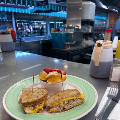Phil's Deli & Grill by null