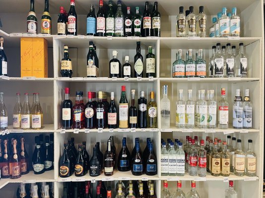 Graham Fine Wines & Spirits by null