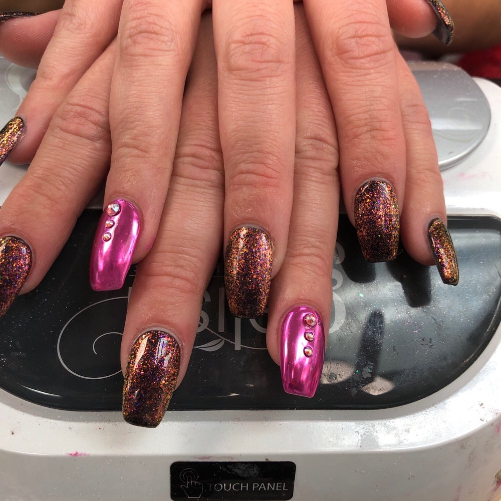 Spa Nails - Nail Salons Near Me - Downey, California