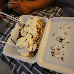 Banana Split Ice Cream