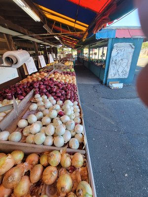 Sonoma Valley Fruit Basket by null