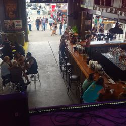 Barrel House Saloon - Fun and funky atmosphere!