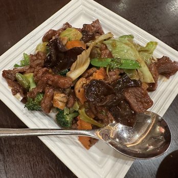 Peppercorns Kitchen - Beef w/ Mixed Vegetable - Szechuan Near Me - Evanston, Illinois