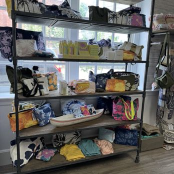 Nalu Surfhouse - Women's Clothing Near Me - Newburyport, Massachusetts Nalu Surfhouse - Women's Clothing Near Me - Newburyport, Massachusetts