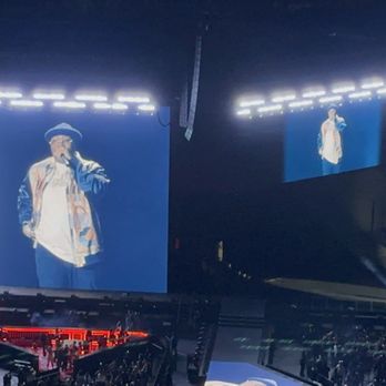 Levi's Stadium - The R&B Tour, Day2- special guest: E-40 - Stadiums & Arenas Near Me - Santa Clara, California Levi's Stadium - The R&B Tour, Day2- special guest: E-40 - Stadiums & Arenas Near Me - Santa Clara, California