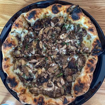 Pizzeria Sei - Funghi - Pizza Near Me - Los Angeles, California
