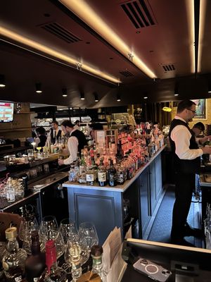 J Carver’s Oyster Bar & Chophouse by null