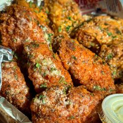 Snookie’s Events & More - Wings