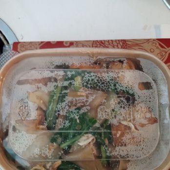 Laughing Monk Cafe - Allston - Take Out Package for Pad See Ew with Fried Tofu - Thai Near Me - Boston, Massachusetts