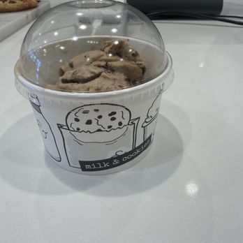 Milk & Cookies - Ice cream - Desserts Near Me - Gilbert, Arizona Milk & Cookies - Ice cream - Desserts Near Me - Gilbert, Arizona