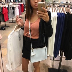 Mango - Trying on the baby blue bag on special