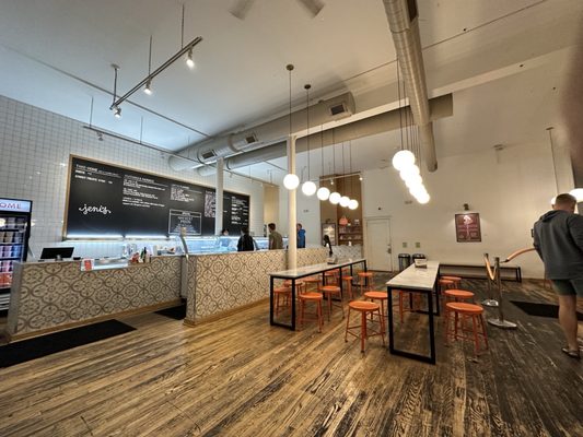 Jeni's Splendid Ice Creams by null