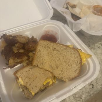 Bellevue Bistro - Double Gheotta sandwich - Breakfast & Brunch Near Me - Bellevue, Kentucky Bellevue Bistro - Double Gheotta sandwich - Breakfast & Brunch Near Me - Bellevue, Kentucky
