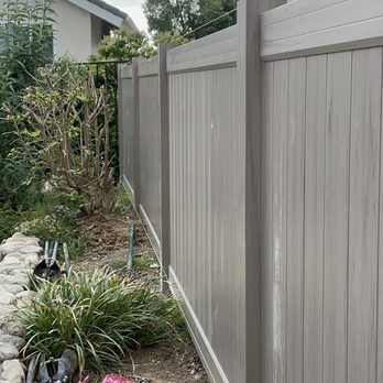 Vinyl Concepts - Side of house as fencing going in - Fences & Gates Near Me - Thousand Oaks, California Vinyl Concepts - Side of house as fencing going in - Fences & Gates Near Me - Thousand Oaks, California