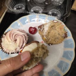 They changed the frosting to some dense alternative, they also stopped putting filling in the cupcakes. They changed the frosting to some dense alternative, they also stopped putting filling in the cupcakes.