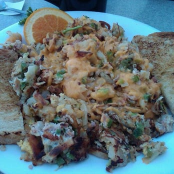 Schooner or Later - Half order of The Mess - Sandwiches Near Me - Long Beach, California