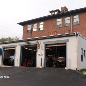 Murray's Auto Service - Murray's Auto Service is in the rear of the building. - Auto Repair Near Me - Norristown, Pennsylvania Murray's Auto Service - Murray's Auto Service is in the rear of the building. - Auto Repair Near Me - Norristown, Pennsylvania