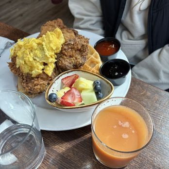 Kanela Breakfast Club - Fried Chicken & Waffles - Breakfast & Brunch Near Me - Chicago, Illinois Kanela Breakfast Club - Fried Chicken & Waffles - Breakfast & Brunch Near Me - Chicago, Illinois